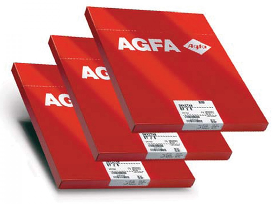 <p>DRYSTAR DT 2 offers high contrast, high density and higher throughput for DRYSTAR 5x00 imagers, producing premier quality hardcopies. Other benefits include no wet processing, no darkroom, and no chemicals. Suitable for medical printing of grayscale images.</p>